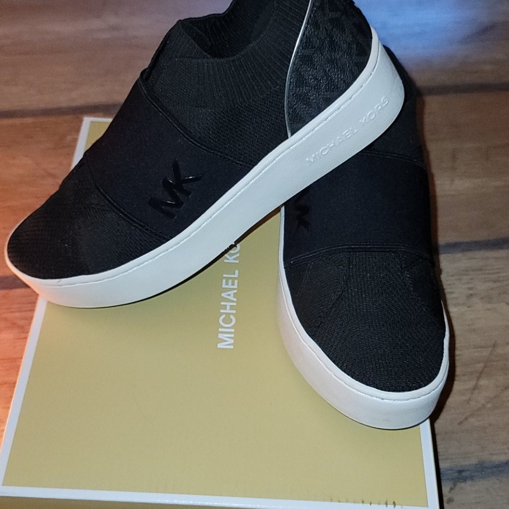 Michael kors slip on